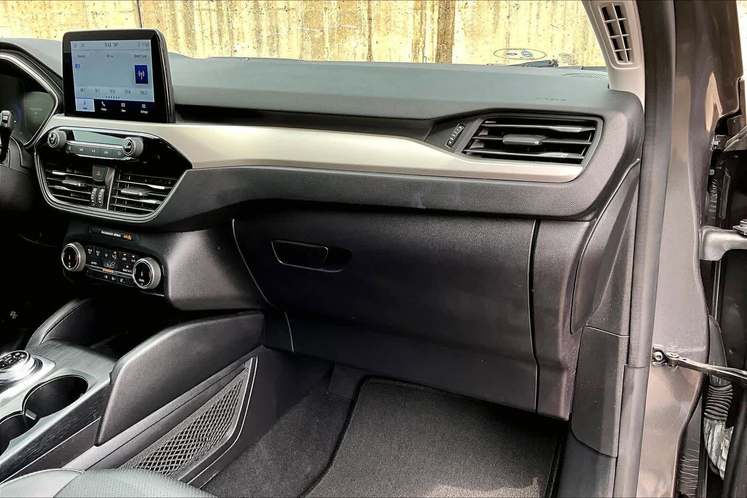 Certified 2022 Ford Escape SEL w/ Technology Package FWD image 19
