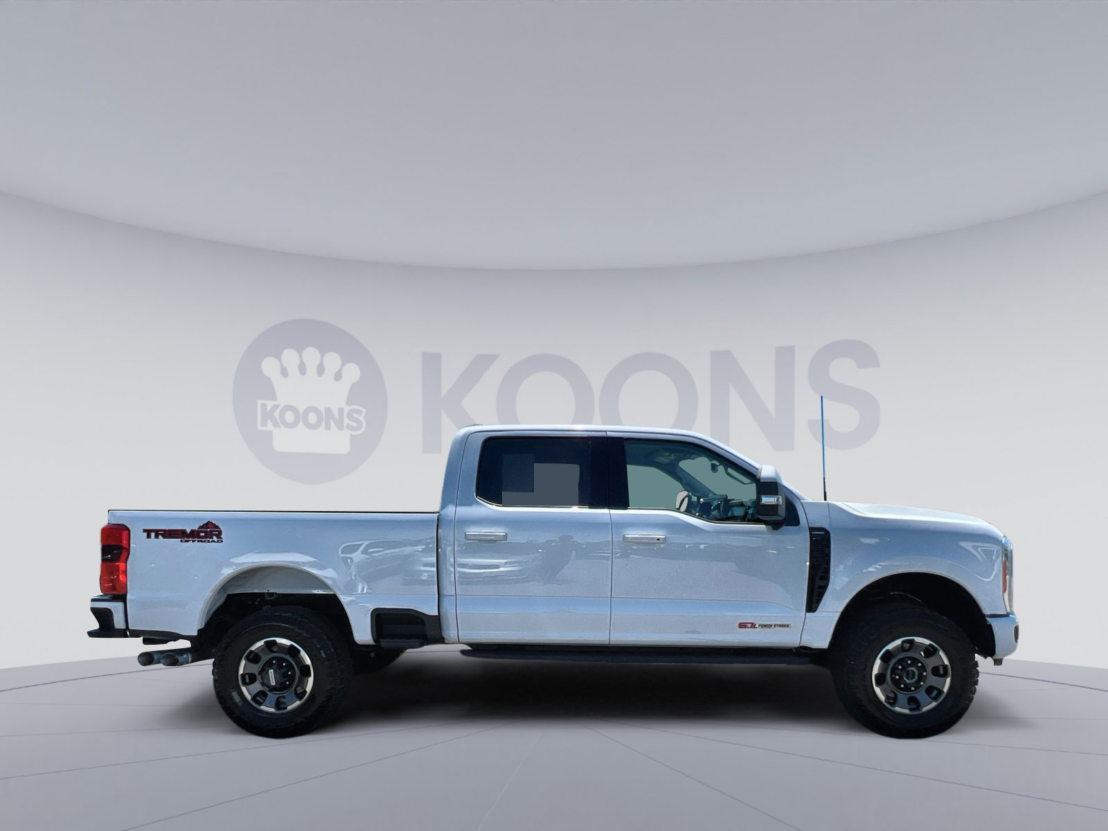 Certified 2023 Ford F250 Lariat w/ Tremor Off-Road Package AWD/4WD image 17