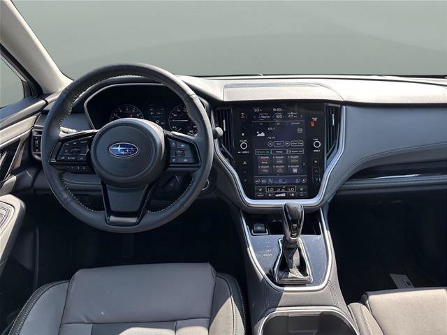 Used 2025 Subaru Outback Onyx Edition AWD/4WD image 22