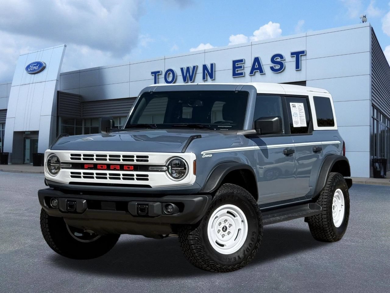 Certified 2025 Ford Bronco Heritage Edition