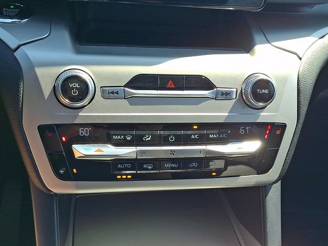 Certified 2021 Ford Explorer XLT w/ Equipment Group 202A AWD/4WD image 16