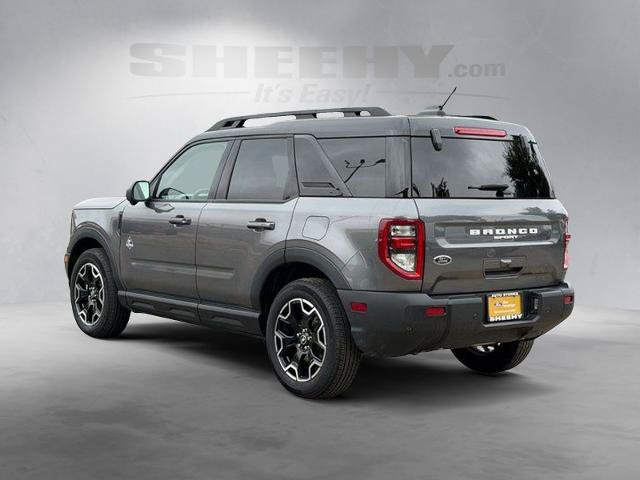 Certified 2025 Ford Bronco Sport Outer Banks w/ Outer Banks Tech Package+ AWD/4WD image 14