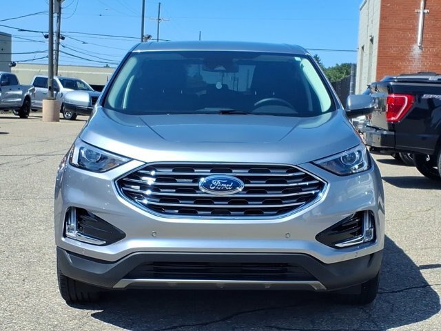 Certified 2023 Ford Edge Titanium AWD/4WD image 15