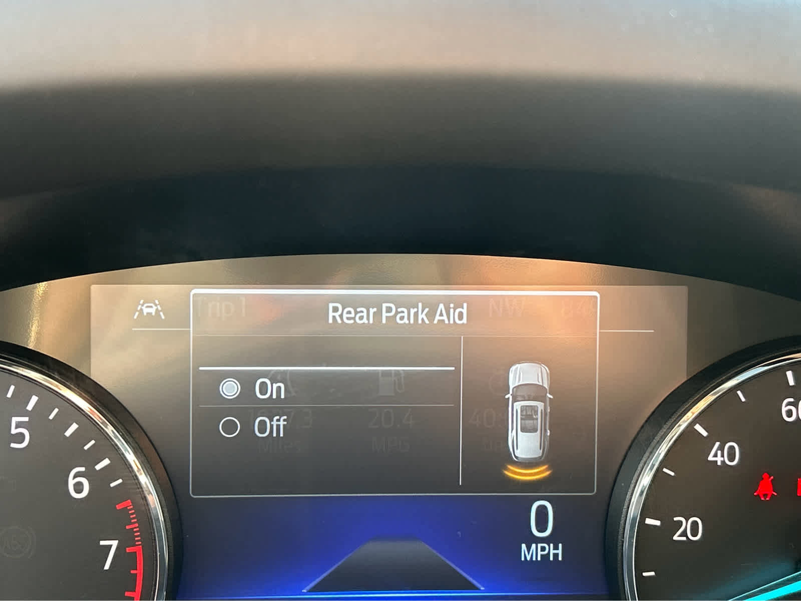 Certified 2023 Ford Explorer XLT image 32