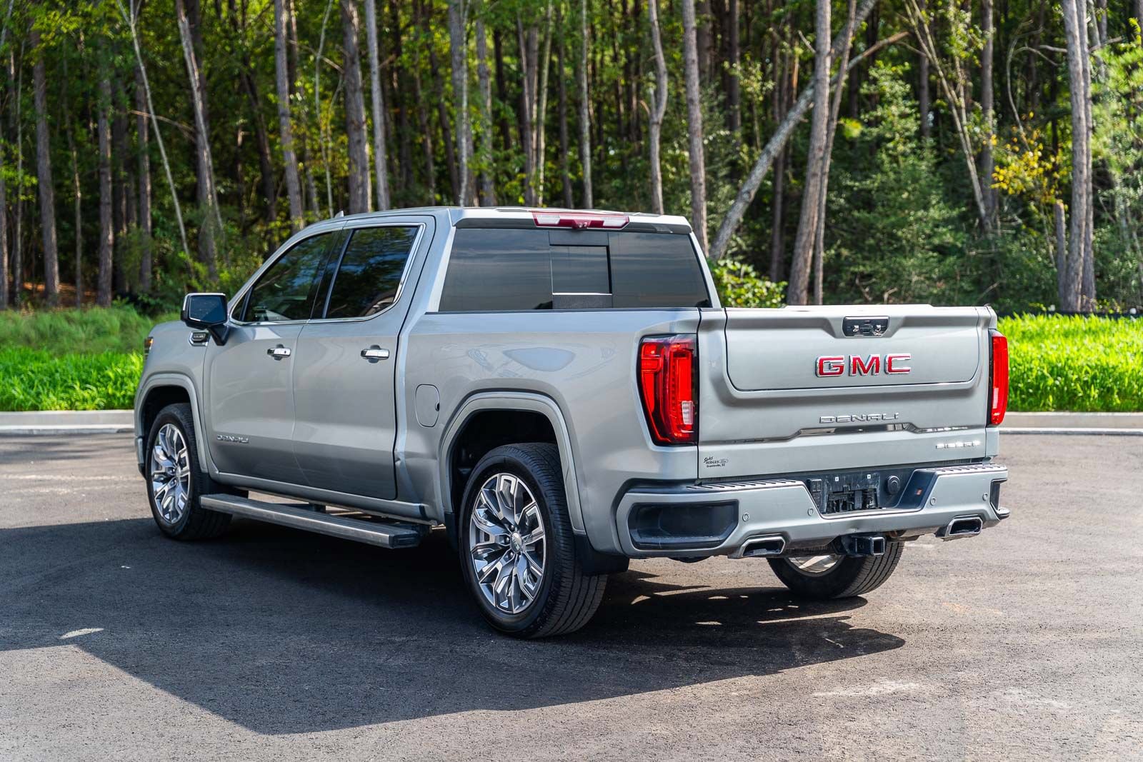 Used 2023 GMC Sierra 1500 Denali w/ Denali Reserve Package AWD/4WD image 5