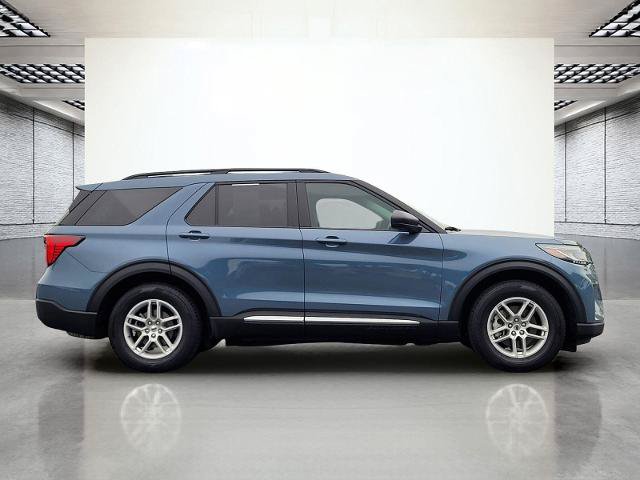 Certified 2025 Ford Explorer Active RWD image 5