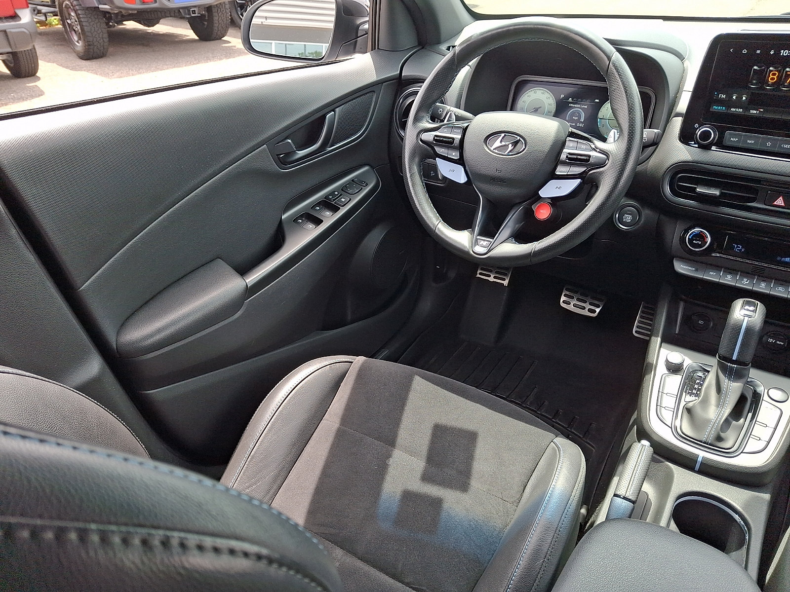 Used 2022 Hyundai Kona N FWD image 13