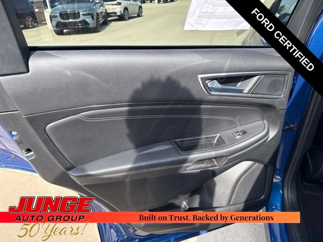 Certified 2024 Ford Edge Titanium AWD/4WD image 7