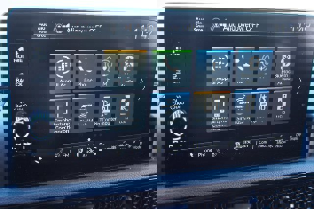 Used 2025 Honda CR-V EX-L image 27