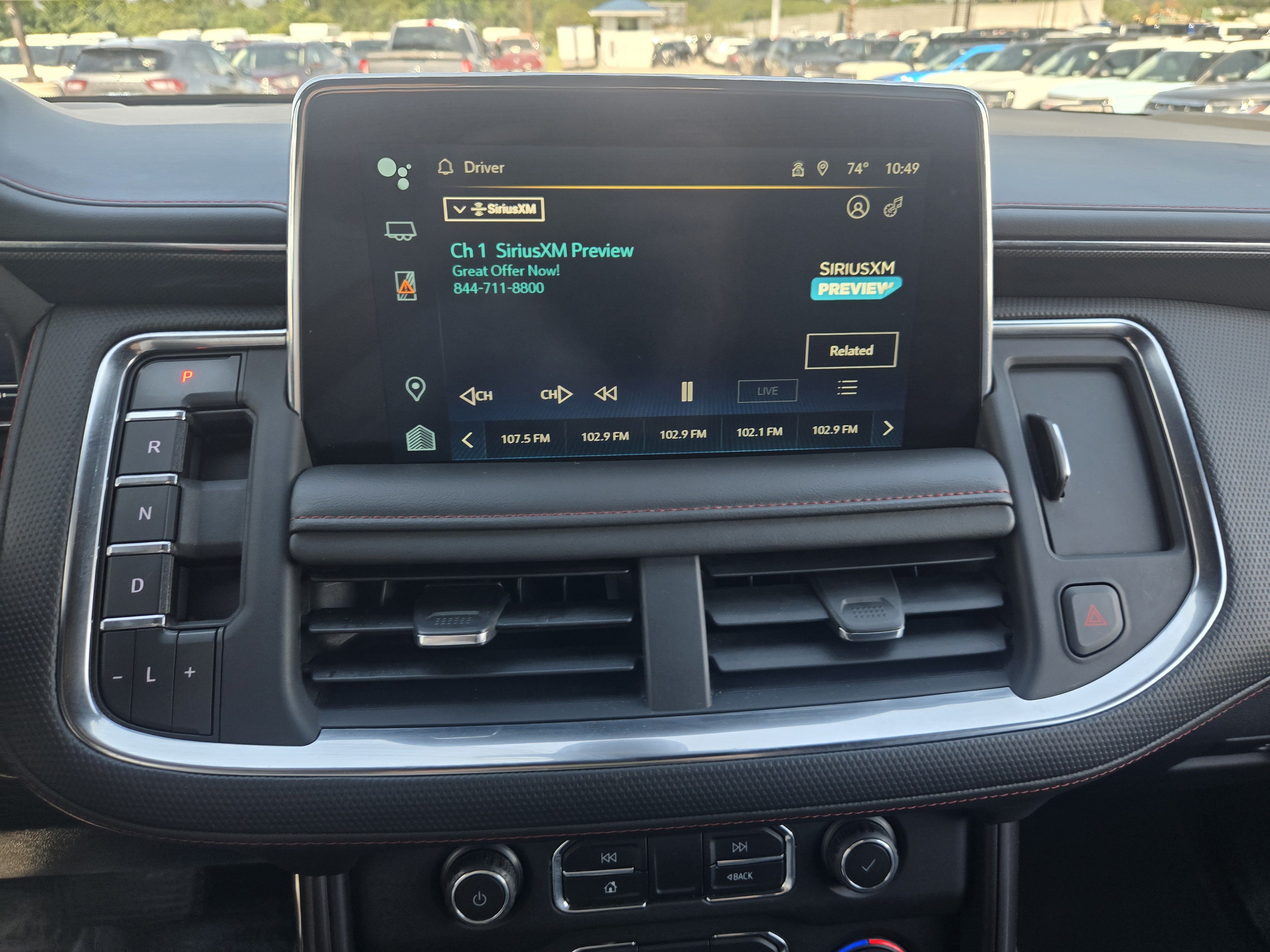 Used 2022 Chevrolet Suburban RST w/ Sport Performance Package AWD/4WD image 23