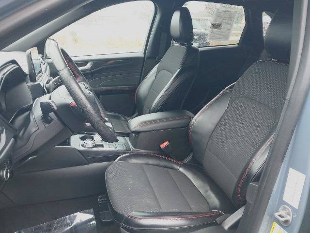Certified 2024 Ford Escape ST-Line AWD/4WD image 24