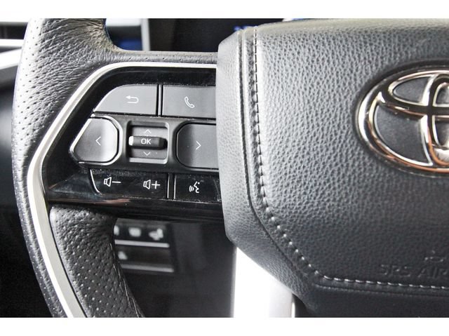 Used 2023 Toyota Tundra Platinum AWD/4WD image 18