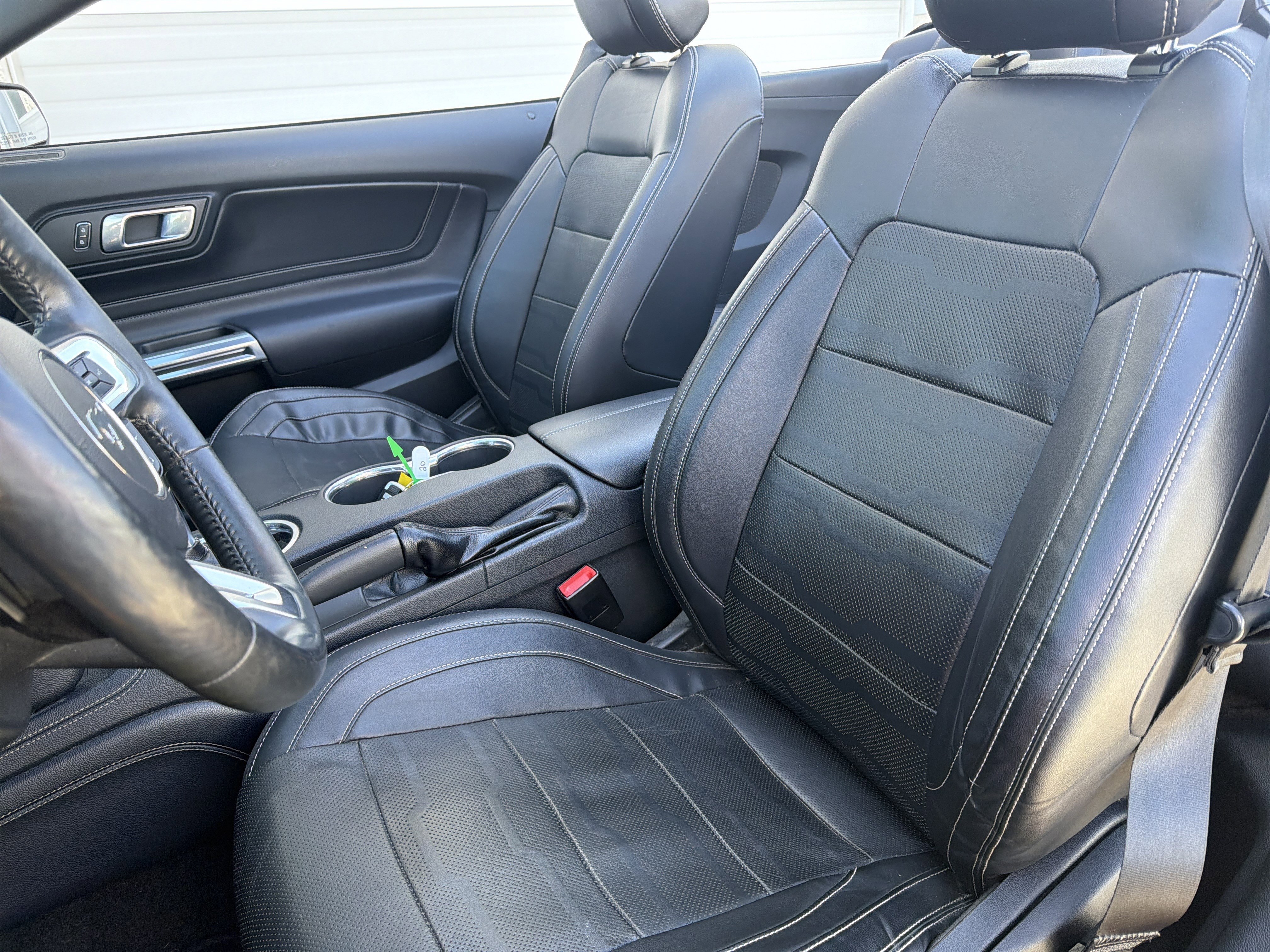 Certified 2018 Ford Mustang Premium w/ Equipment Group 201A RWD image 27