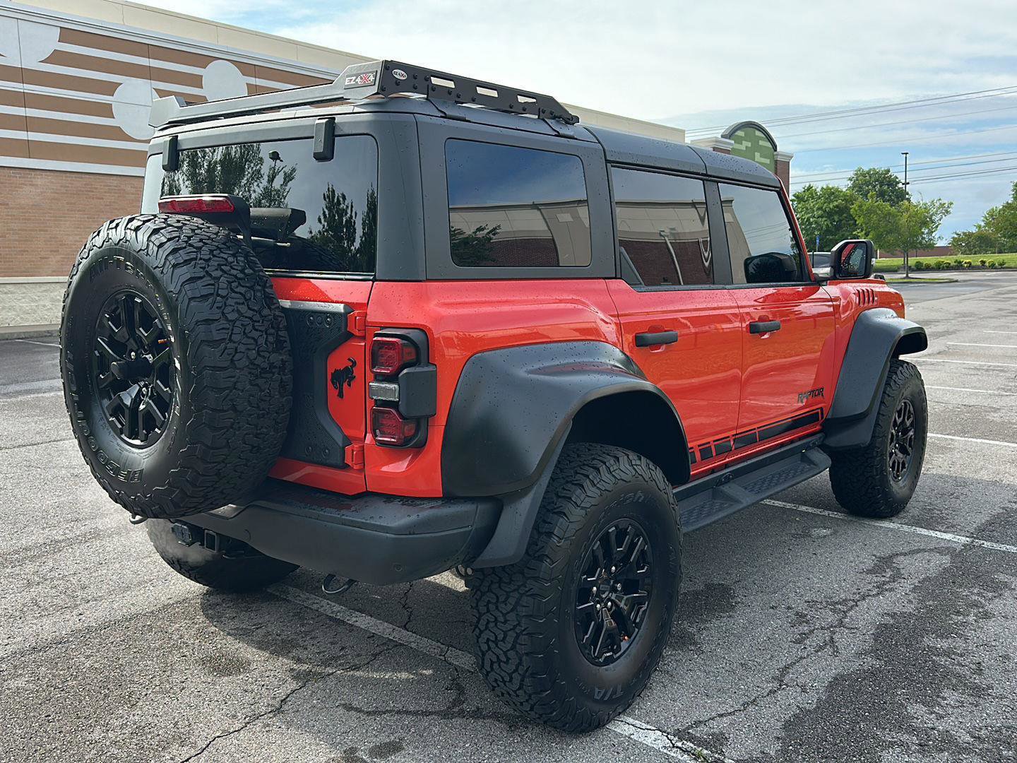 Certified 2023 Ford Bronco Raptor AWD/4WD image 5