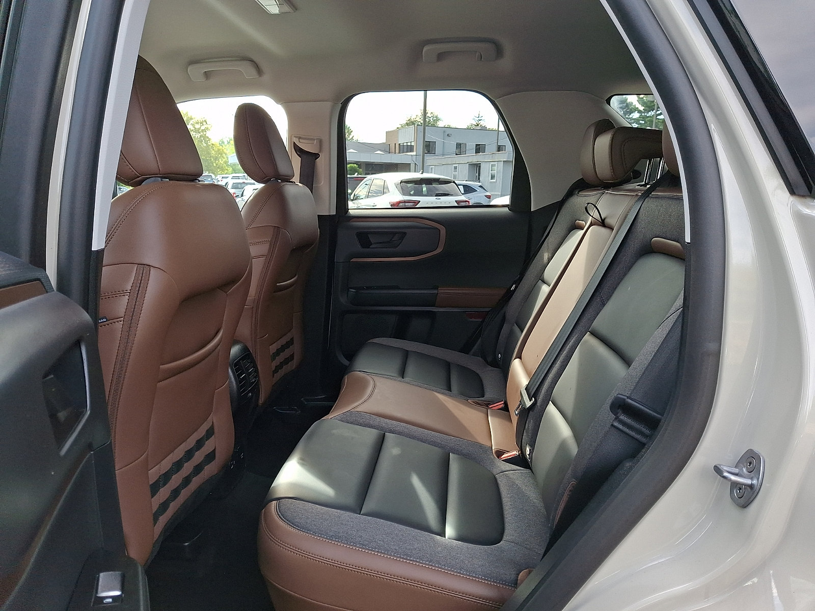 Certified 2024 Ford Bronco Sport Outer Banks AWD/4WD image 10