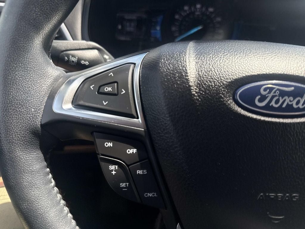 Certified 2023 Ford Edge SEL w/ Convenience Package AWD/4WD image 31