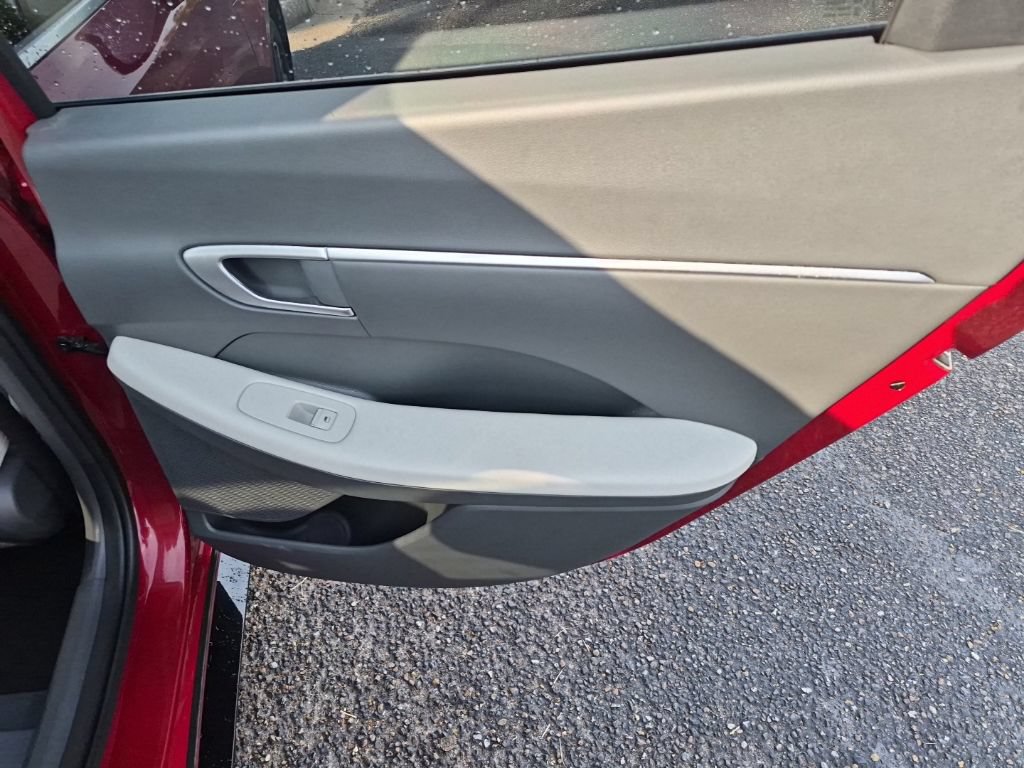 Used 2024 Hyundai Sonata SEL FWD image 19