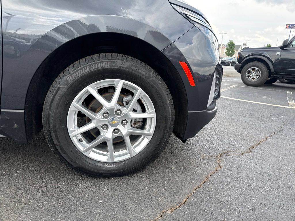 Used 2022 Chevrolet Equinox LT AWD/4WD image 46