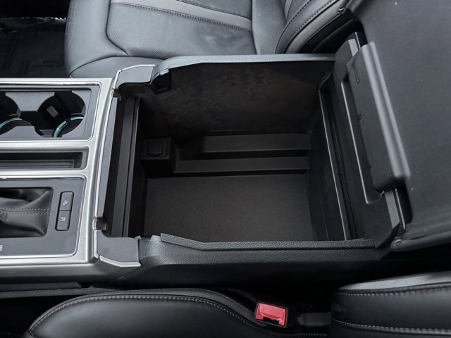 Certified 2019 Ford F150 Platinum w/ Equipment Group 701A Luxury image 29