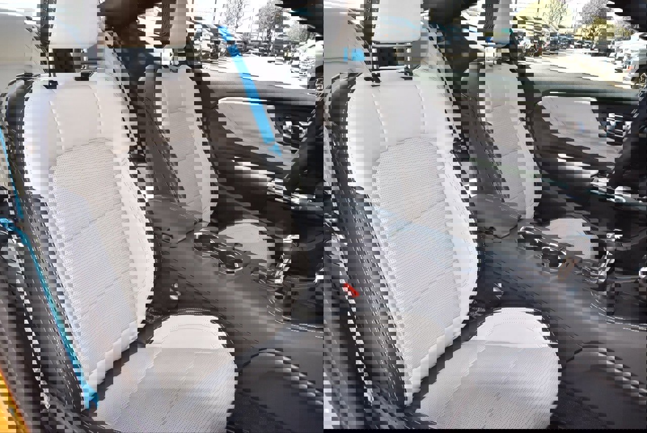 Certified 2026 Ford Mustang Premium image 19