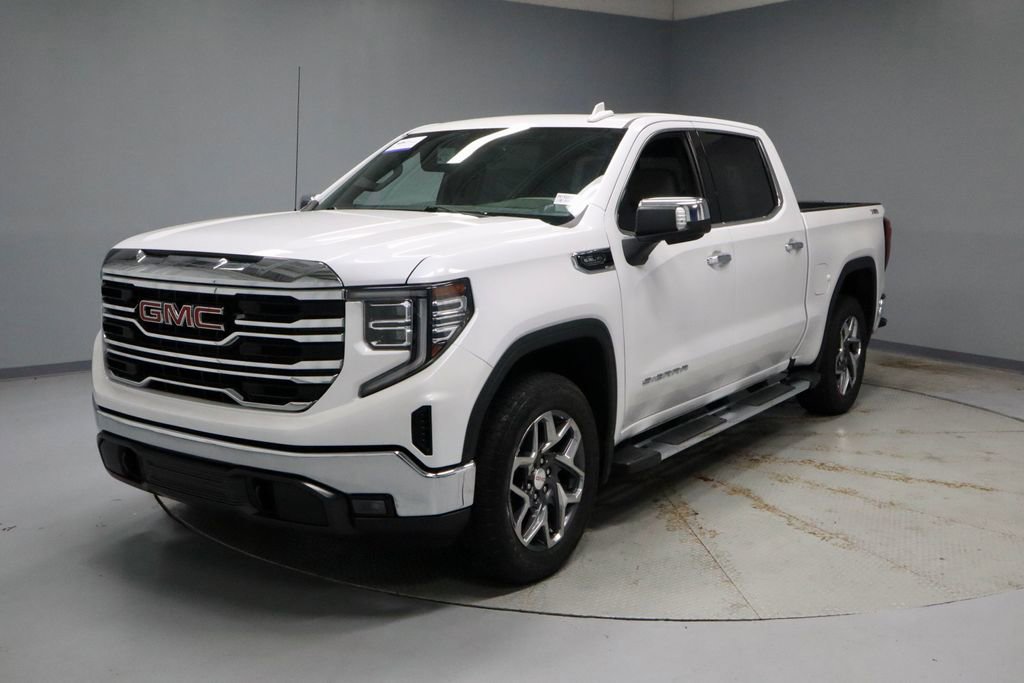 Used 2023 GMC Sierra 1500 SLT w/ SLT Premium Package AWD/4WD image 8