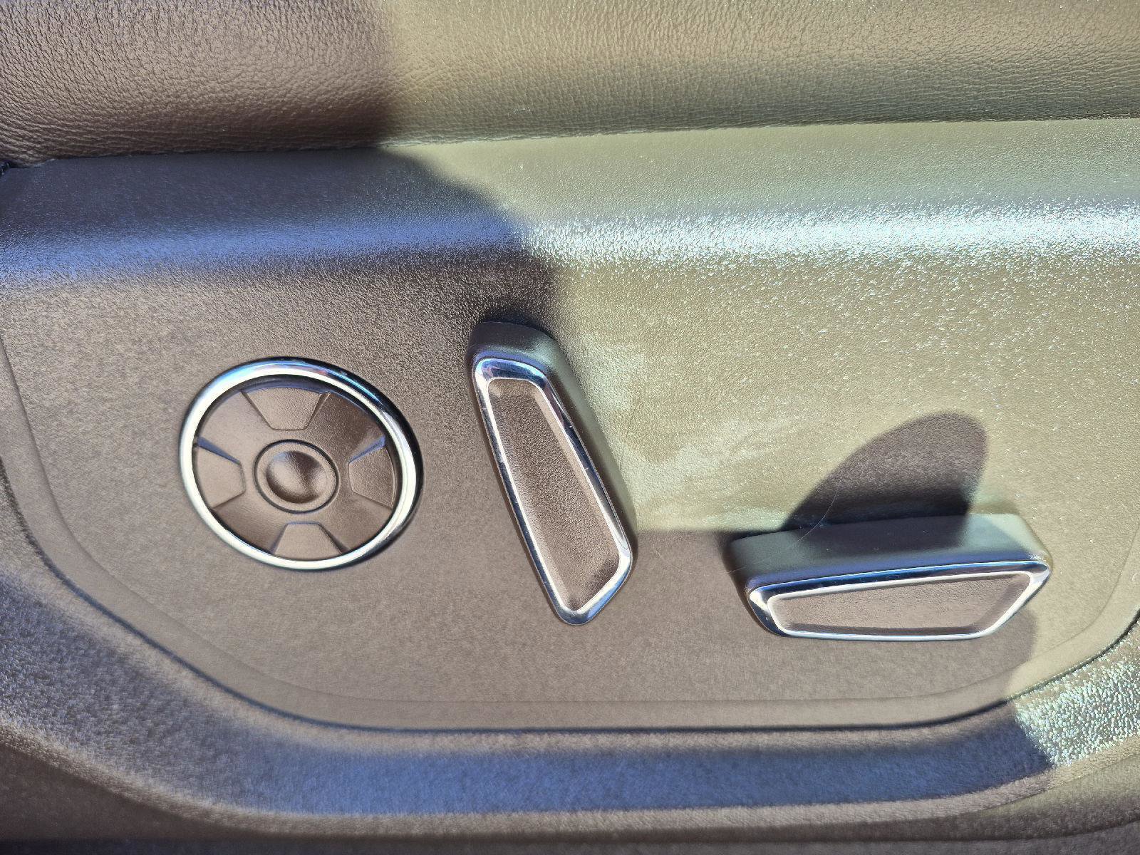 Certified 2020 Ford F350 King Ranch w/ King Ranch Ultimate Package image 31