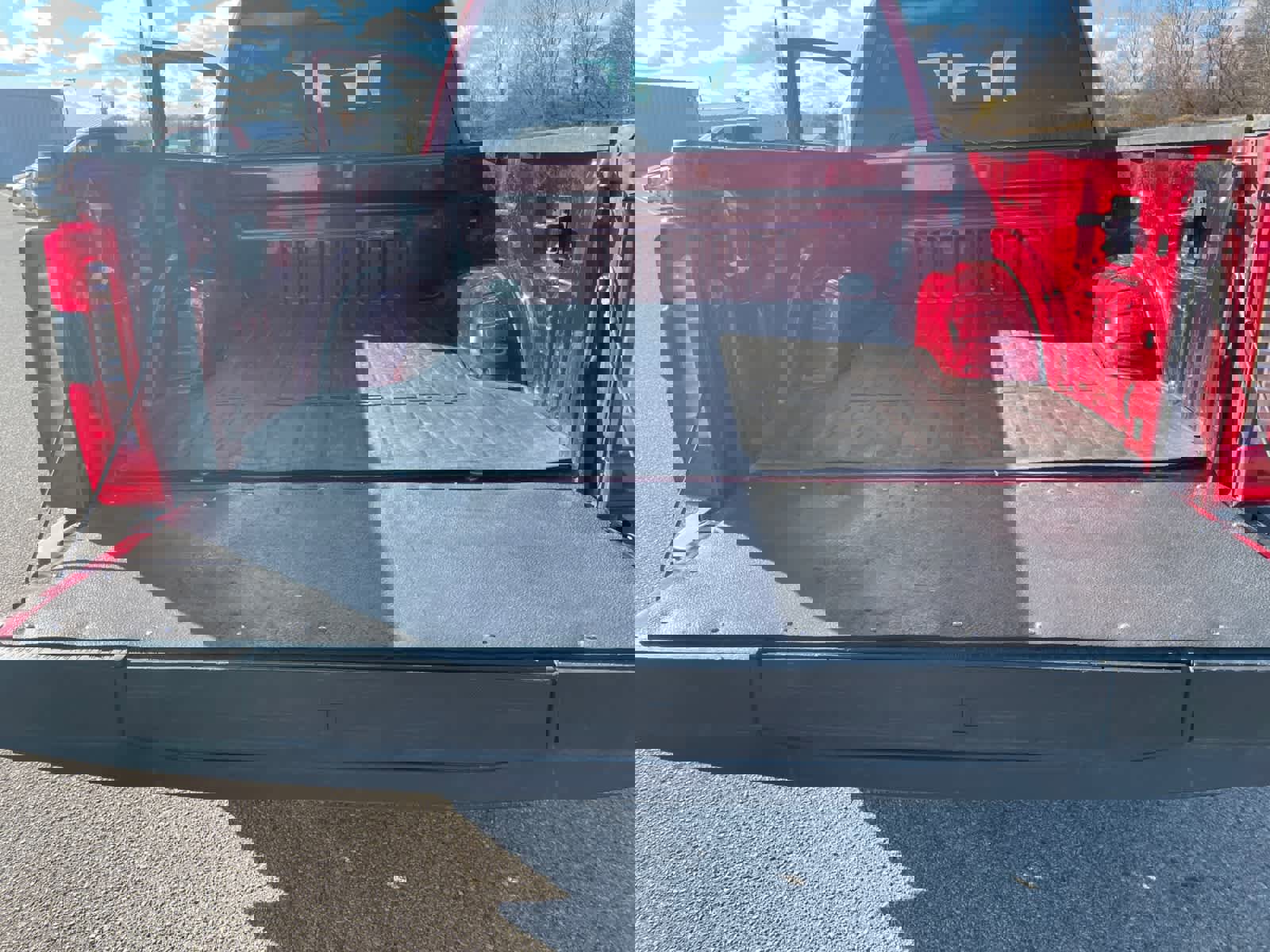 Certified 2023 Ford F250 Lariat w/ Chrome Package image 19