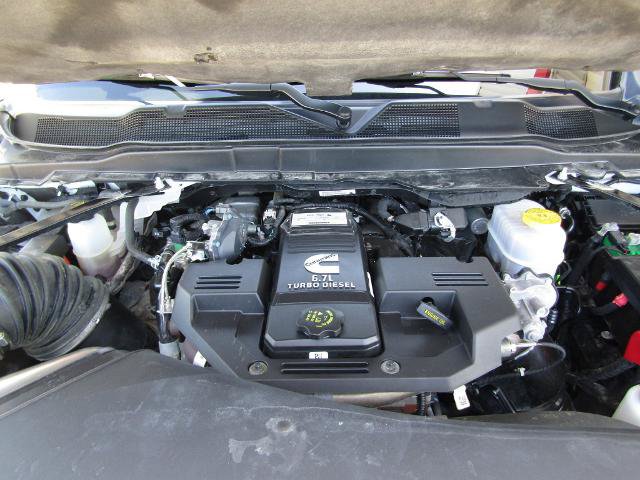 Used 2024 RAM 3500 Tradesman w/ Chrome Appearance Group AWD/4WD image 25