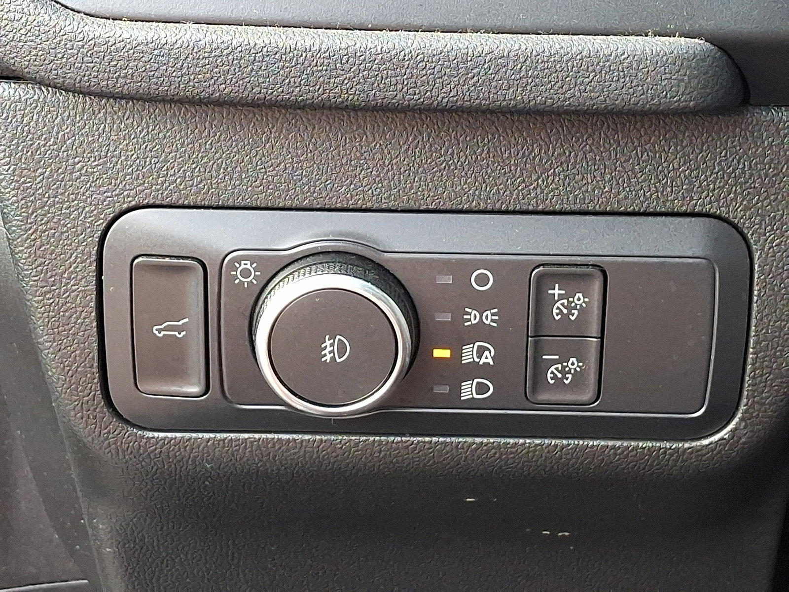 Certified 2022 Ford Escape SEL w/ SEL Stealth AWD Package image 27