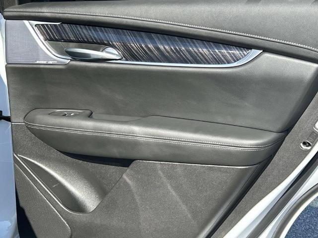 Used 2023 Cadillac XT6 Premium Luxury w/ Technology Package AWD/4WD image 22