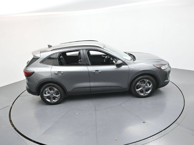 Certified 2025 Ford Escape ST-Line FWD image 45