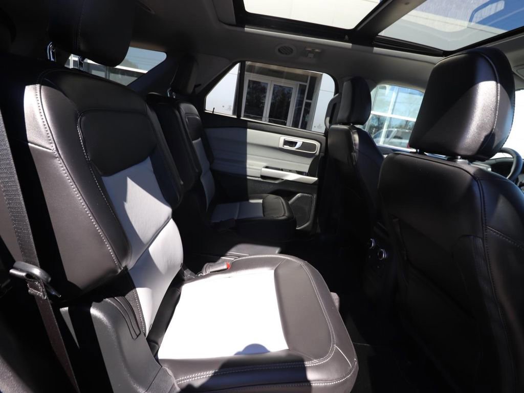 Certified 2023 Ford Explorer XLT w/ Equipment Group 202A image 24