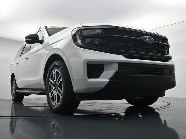 Certified 2025 Ford Expedition Max Active AWD/4WD image 38