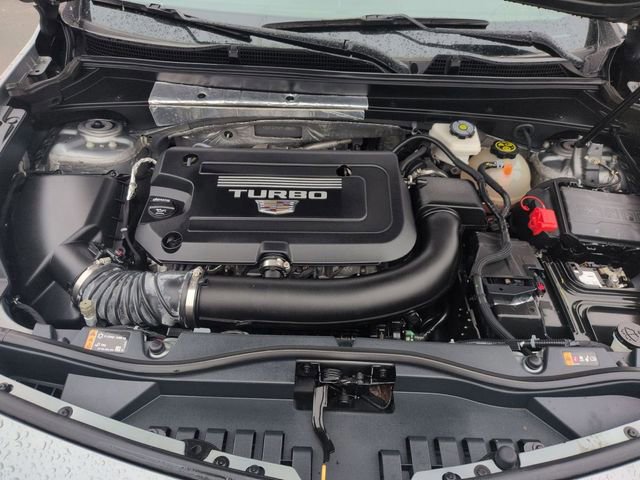 Used 2023 Cadillac XT4 Premium Luxury image 31