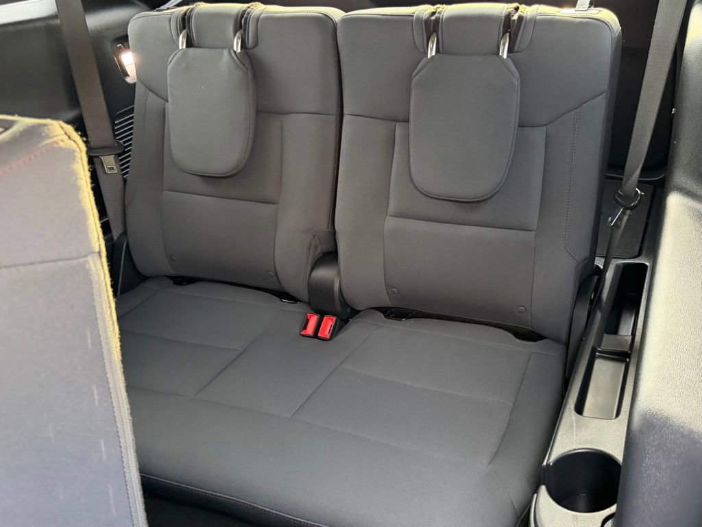 Certified 2025 Ford Explorer Active image 29