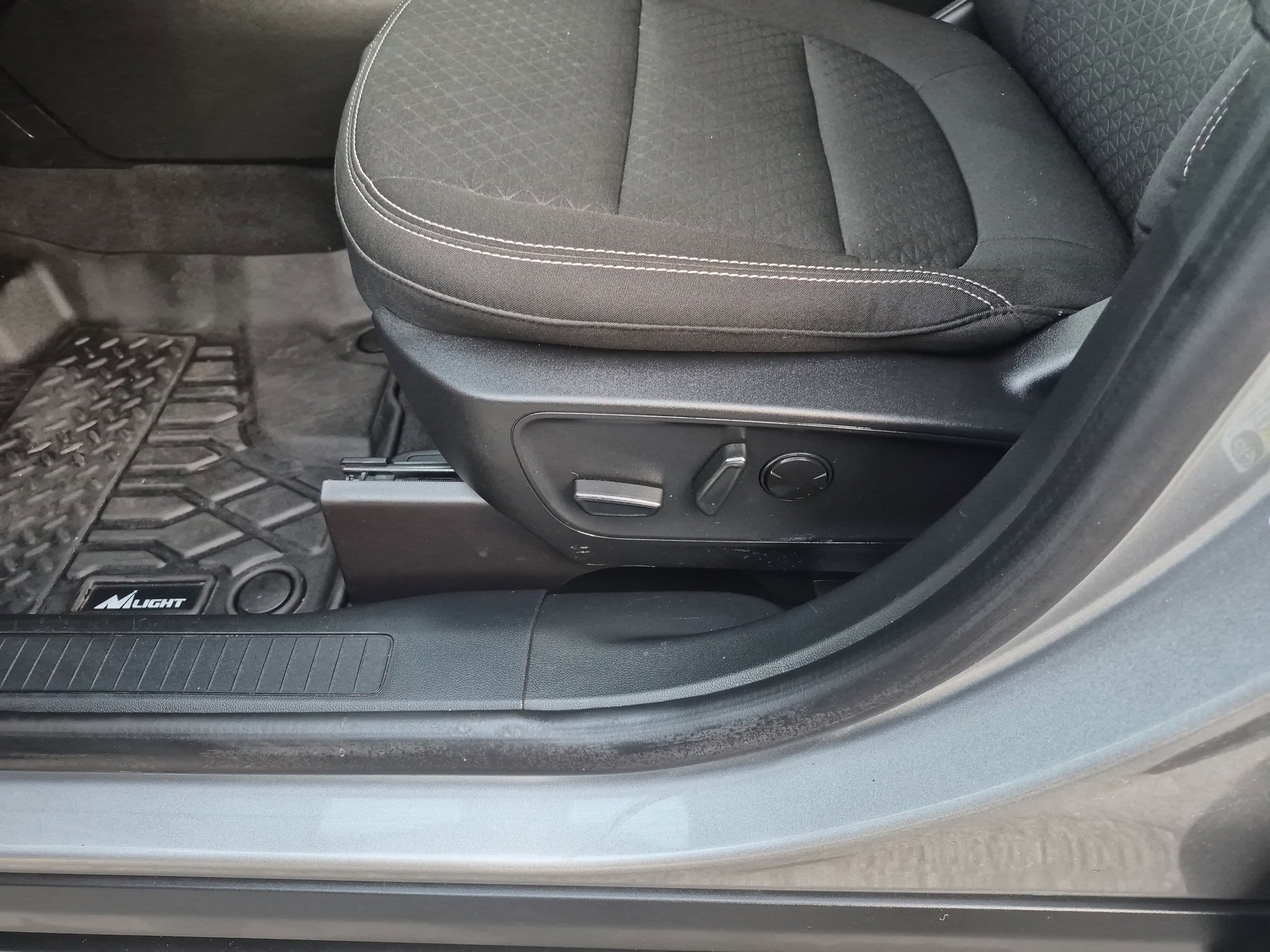 Certified 2024 Ford Escape Active image 11