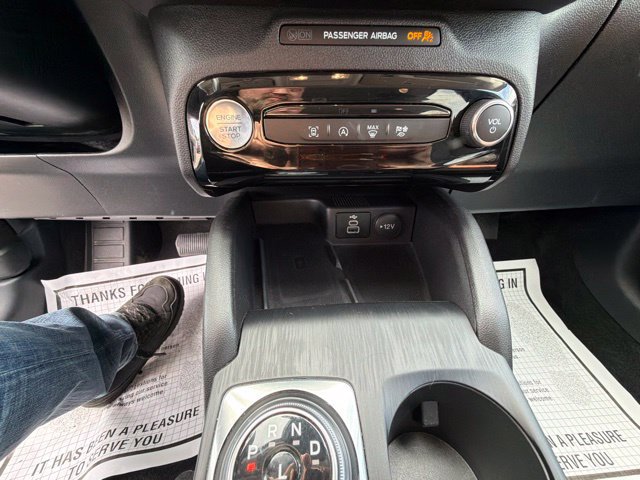 Certified 2025 Ford Escape Platinum AWD/4WD image 30