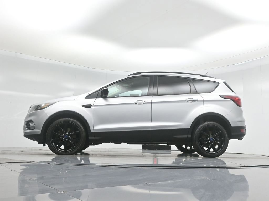 Certified 2019 Ford Escape SE image 21