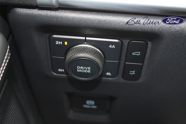 Certified 2025 Ford Expedition Max Platinum w/ Driver's Package AWD/4WD image 22