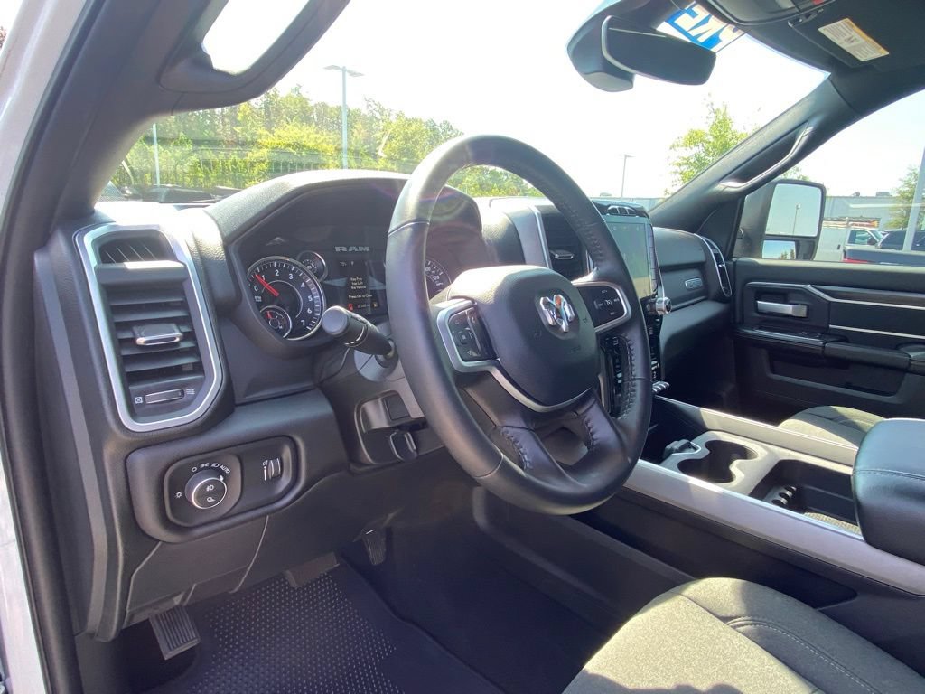 Used 2024 RAM 2500 Big Horn w/ Night Edition AWD/4WD image 9