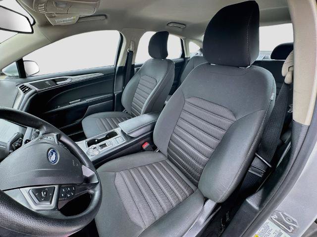 Certified 2019 Ford Fusion SE FWD image 17