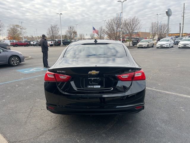 Used 2023 Chevrolet Malibu LT w/ Driver Confidence Package image 4