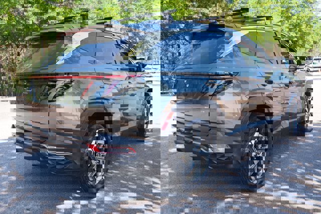 Used 2023 Hyundai Tucson SEL w/ Convenience Package image 5