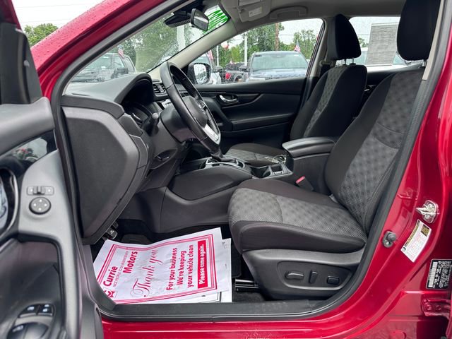 Used 2022 Nissan Rogue Sport SV FWD image 10