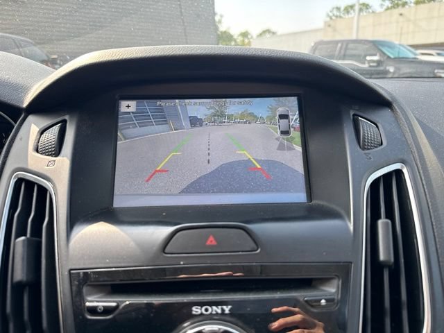 Certified 2017 Ford Focus Titanium FWD image 22