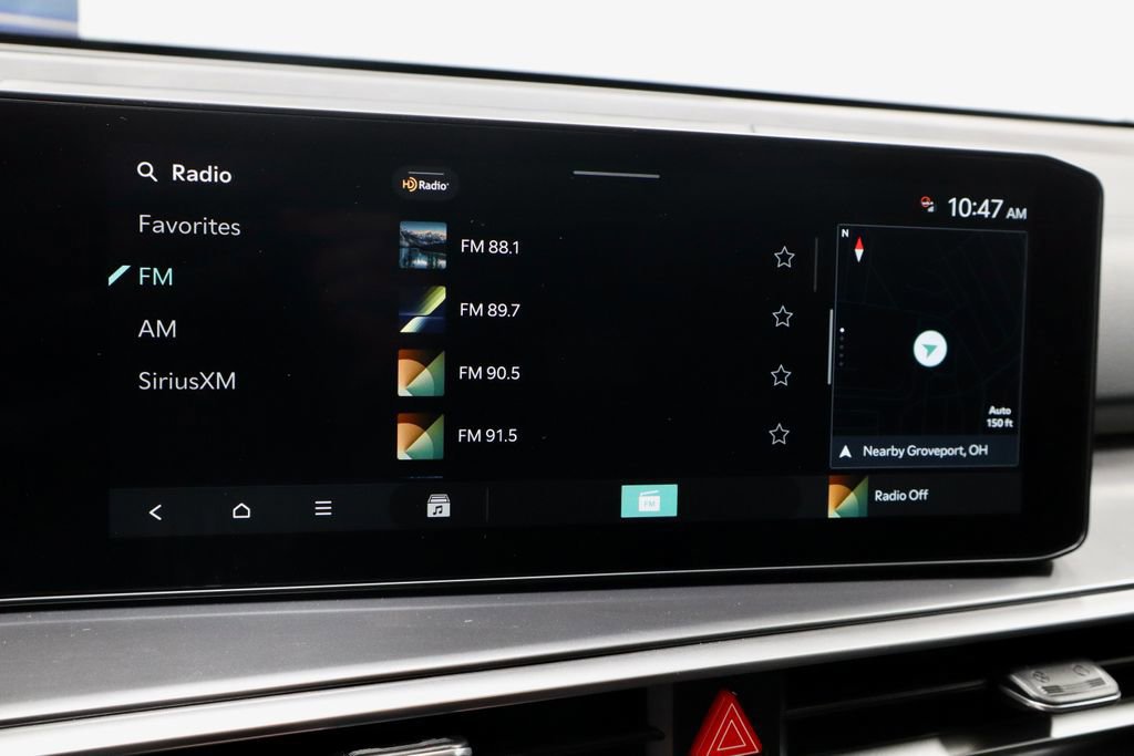 Used 2025 Kia Sorento S image 11