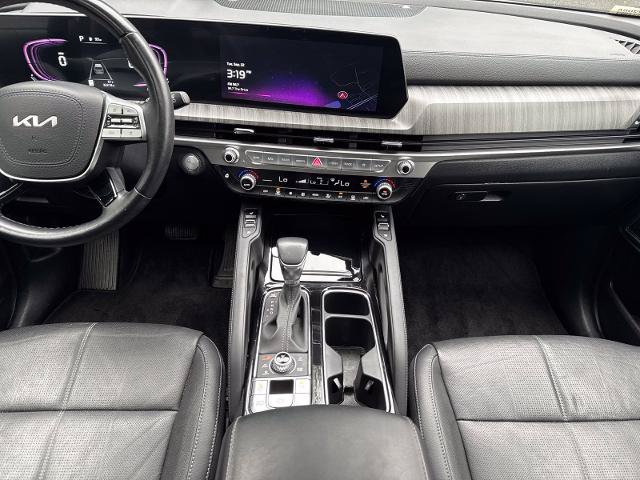 Used 2024 Kia Telluride EX w/ EX Captain's Chair Package AWD/4WD image 29