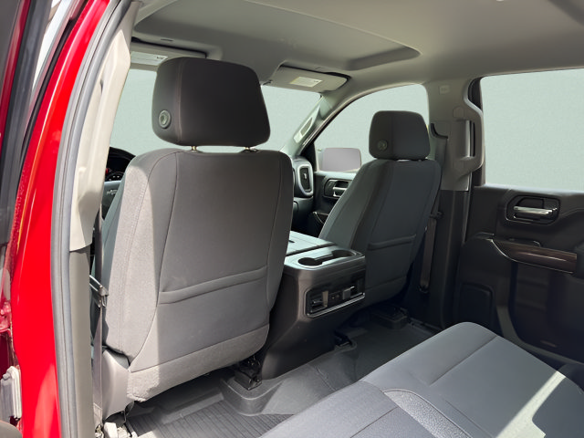 Used 2022 Chevrolet Silverado 1500 LT Trail Boss w/ LPO, Dark Essentials Package AWD/4WD image 15