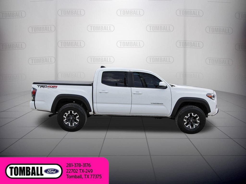 Used 2023 Toyota Tacoma TRD Off-Road w/ Technology Package AWD/4WD image 8