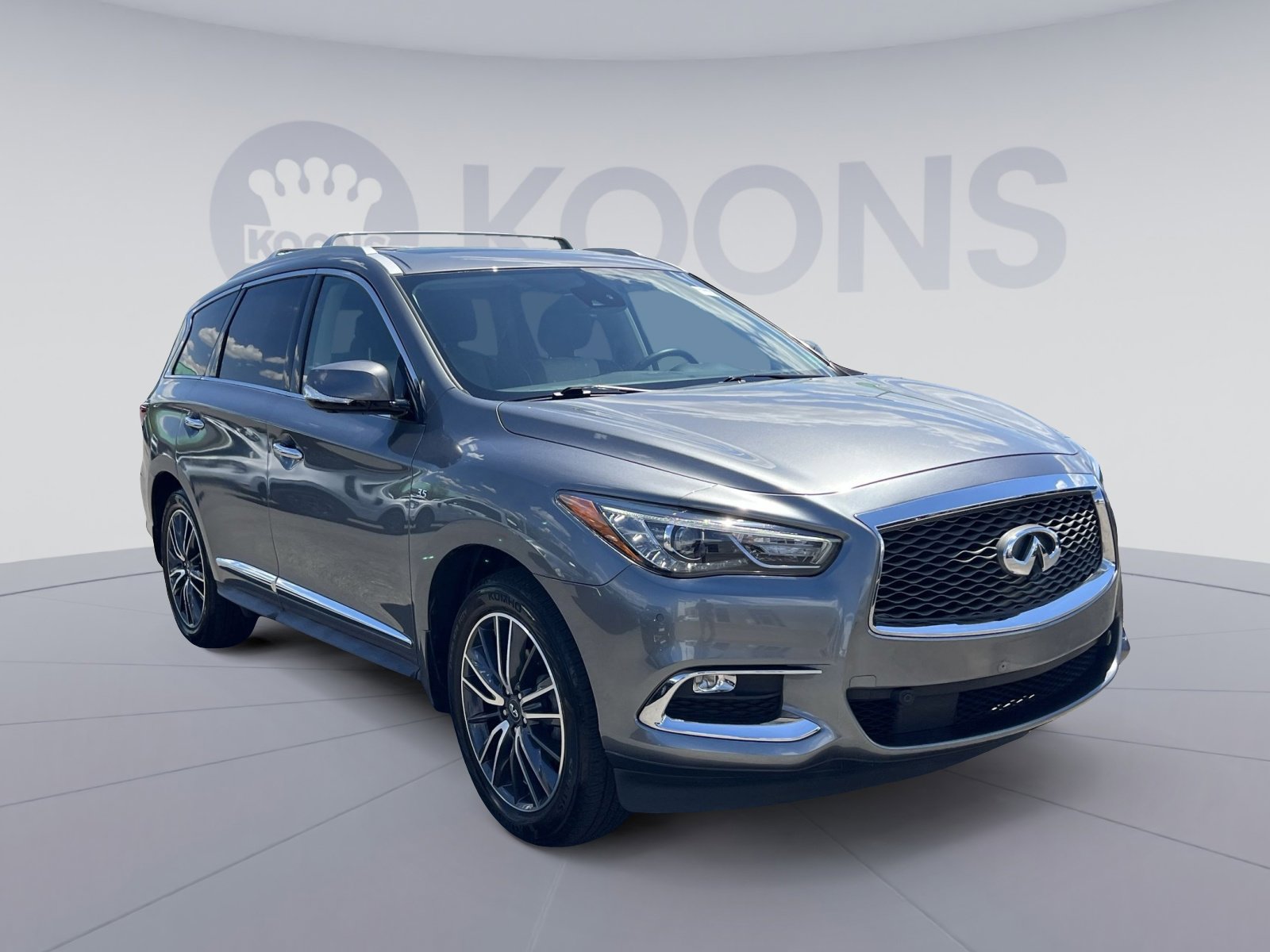 Used 2020 INFINITI QX60 Signature Edition AWD/4WD image 2